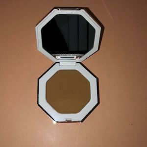 Fenty beauty bronzer - caramel cutie